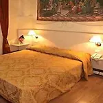 Corte Dei Greci فندق 3*