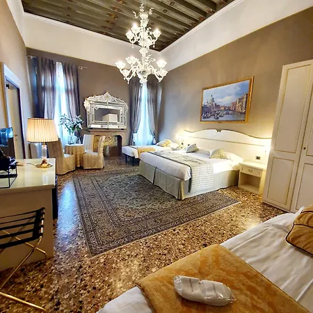 Hotel Corte Dei Greci 3*