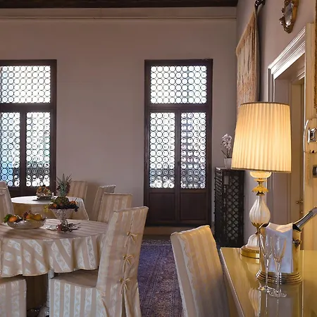 Corte Dei Greci Hotel 3*