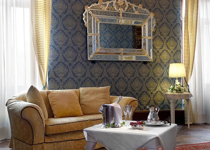 Corte Dei Greci Hotel 3*